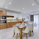 Grand 3bed Burseley Terrace Fl2 Swieqi By Homely * Is-Swieqi