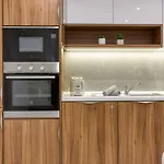Grand 3bed Burseley Terrace Fl2 Swieqi By Homely