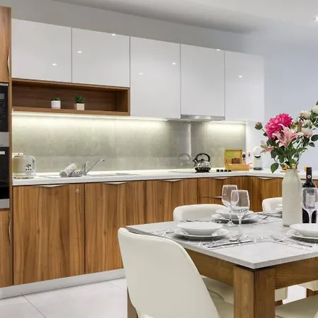 Apartamento Grand 3bed Burseley Terrace Fl2 Swieqi By Homely