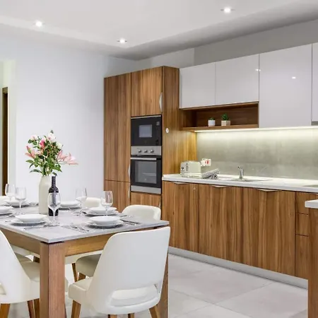 Grand 3bed Burseley Terrace Fl2 Swieqi By Homely Is-Swieqi