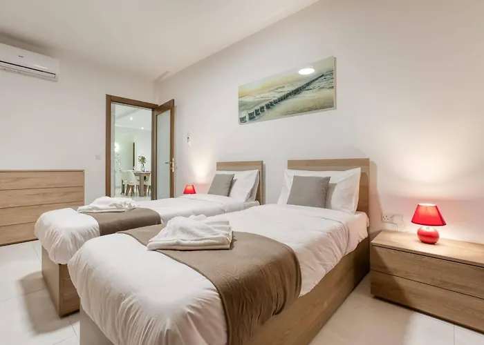 Grand 3bed Burseley Terrace Fl2 Swieqi By Homely Appartamento Is-Swieqi