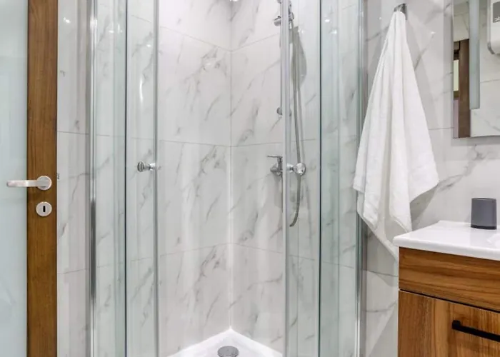 Appartamento Grand 3bed Burseley Terrace Fl2 Swieqi By Homely *